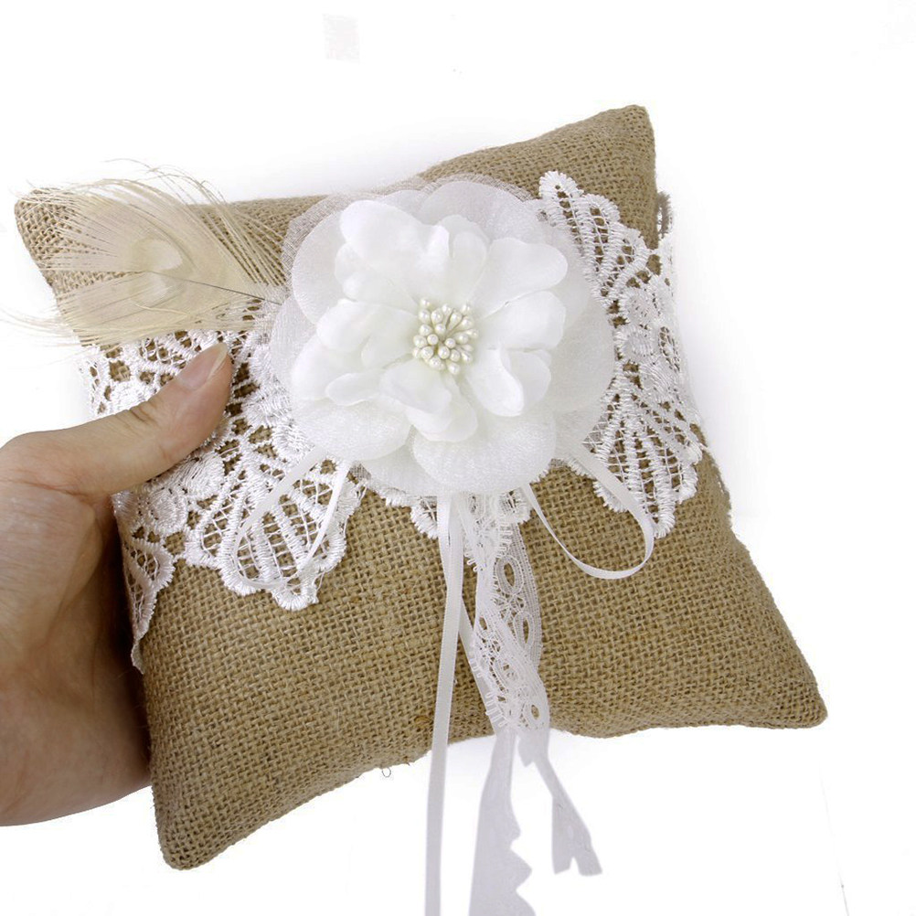 20x20cm 황갈색과 흰색 천연 섬유 재질의 결혼식  - Ring Bearer Pillow 리뷰 및 가격