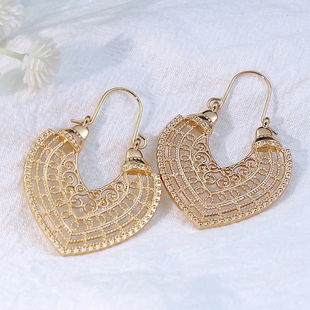 빈티지 민족 복숭아 심장 꽃 잎 여성을위한 매달려 귀걸 - Indian Wedding Supply 리뷰 및 가격